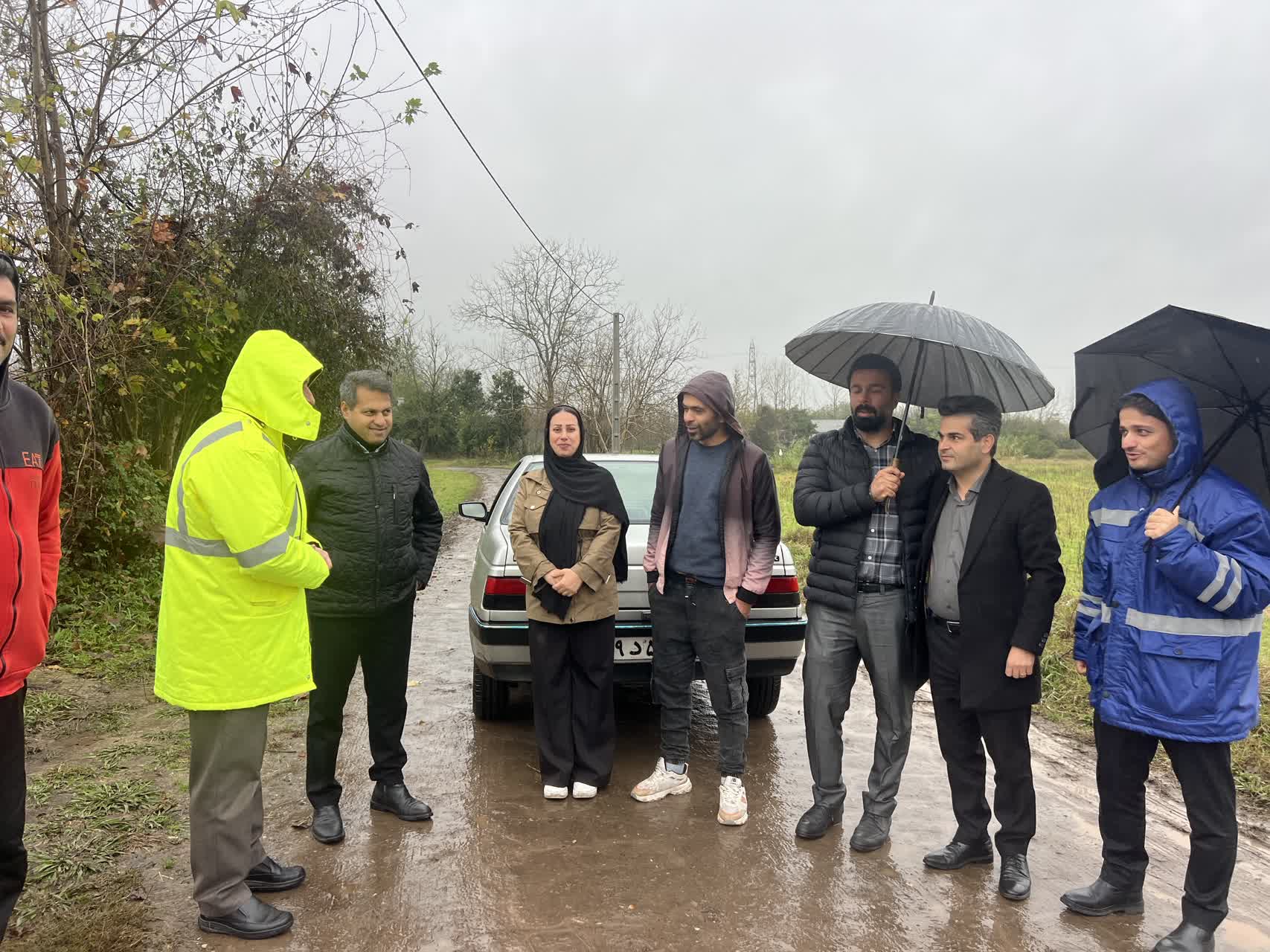 بازدید شهردار خشکبیجار از محله شهید نقدی و گفتگو با ساکنین