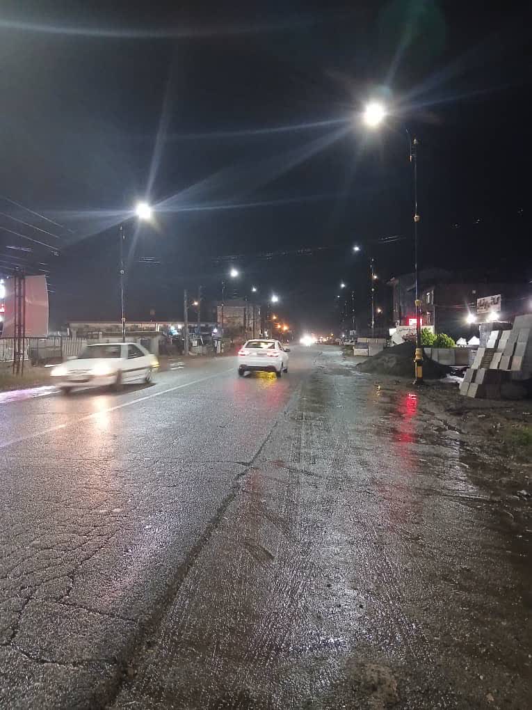 بلوار امام رضا (ع) خشکبیجار روشن شد؛ اجرای موفق پروژه روشنایی معابر