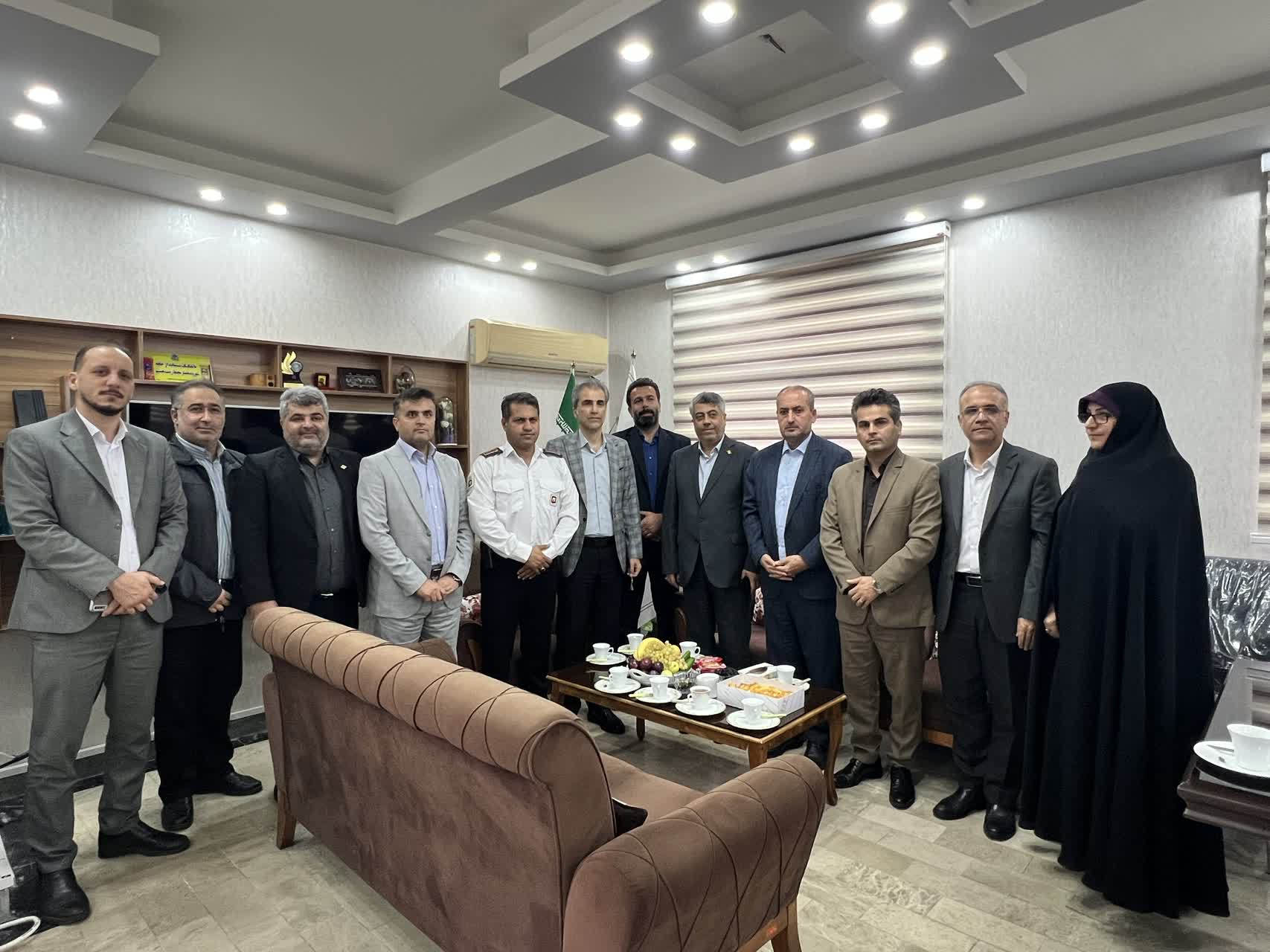 تقدیر مدیران ارشد منطقه آزاد انزلی از آتش‌نشانان شهرداری خشکبیجار